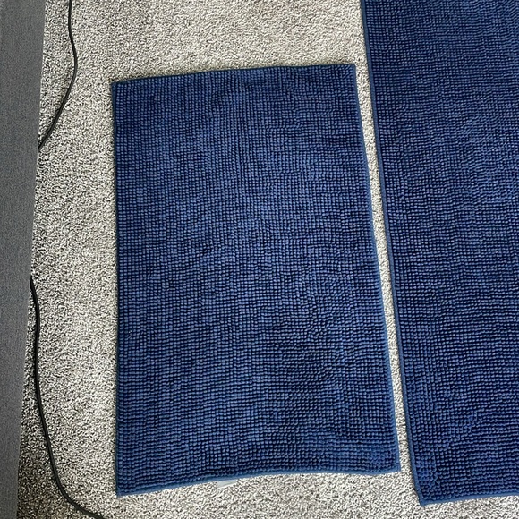 Room Essentials Rug/Bath Mat Set - Picture 2 of 4